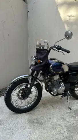 W175 SE 2021 British style