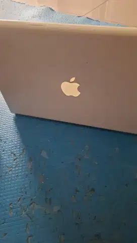 Laptop macbook seri a1181