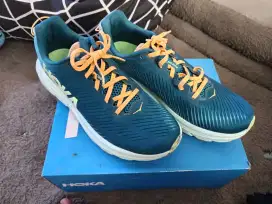 Sepatu Hoka Rincon 3 kondisi Mulus istimewa