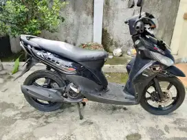Motor Mio J 2013
