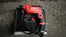 Mesin bor listrik merk Maktec MT605