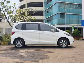 PSD AC DIGITAL PAJAK=APRIL-2026 GENAP Km=124k HONDA FREED E PSD 2011