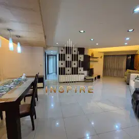 sewa apartemen taman anggrek atas mall 3BR harga paling murah