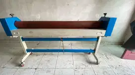MESIN LAMINASI DINGIN ROLL