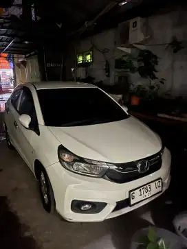 Di jual honda brio E satya matic