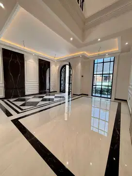 RUMAH SEPERTI ISTANA DI JAKARTA SELATAN SEMI FURNISH MEWAH