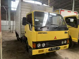 MITSUBISHI FE 334 3.3 Double Box 2001