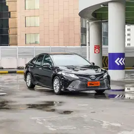 Toyota Camry 2.5 V AT 2021