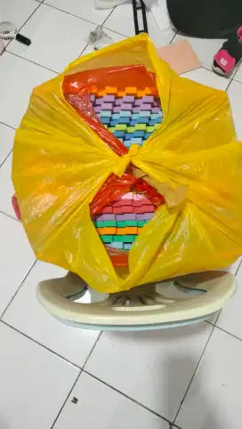 Playmat susun abjad