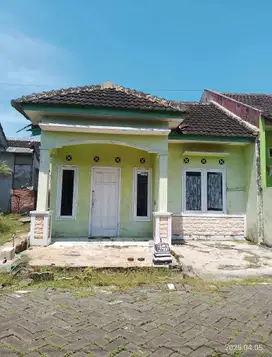 Jual rumah layak huni pondok mutiara singosari malang