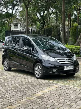 [Pajak Panjang] Honda Freed E PSD AT 2014