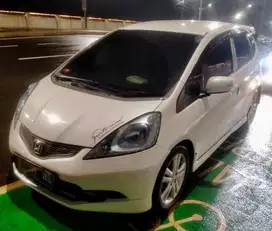 Honda jazz rs 2010 matic