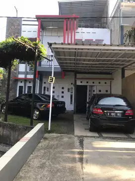Dijual rumah bagus sehat 2 lantai di antapani kota bandung 2 miliar