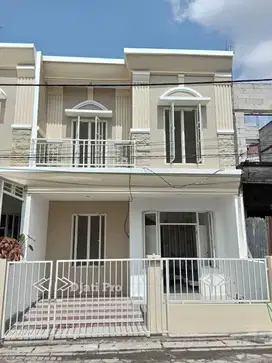Dijual Rumah 2 Lantai, 3KT, 2KM Hanya 200 m Dari Kampus UPN - MERR