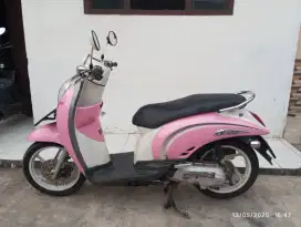Scoopy 2011 orisinil pajak Depok hidup