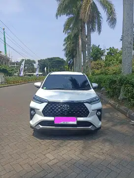 Veloz Q TSS A/T 2022 - interior mewah