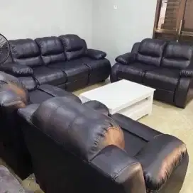 Servis sofa serpong