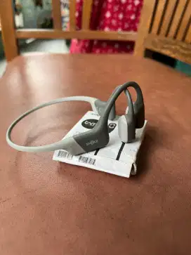 HEADSET LARI SHOKZ + CHARGER