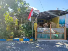 Rungkut mapan rumah lama 1lt siap huni