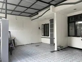 Rumah Nyaman Dan Asri Lokasi Strategis Di Jakarta Barat