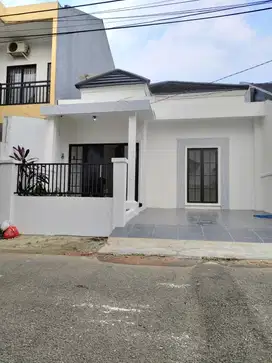 Dijual Rumah Brand New Griyaloka Bsd