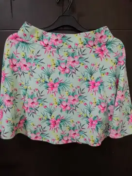 Rok h&m motif bunga