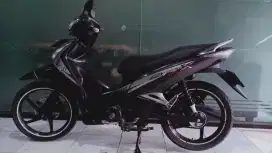 Supra x cw tahun 2012 helm in