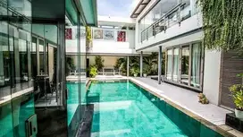 Villa for rent seminyak batu belig dekat pantai