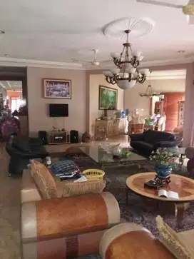 Rumah di Pejaten Murah Luas 1070m