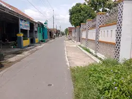 Tanah Di Joho Mojolaban 252m muka 11m ,  Timur Koramil