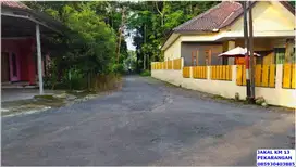 Tanah Strategis 5 Menit Kampus UII Jakal Lingkungan Nyaman & Asri