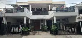 Rumah Kelapa Cengkir Raya, Kelapa Gading, Luas 216m2