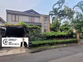 Dijual Rumah Hook Asri Siap huni di Sektor 6 Bintaro Jaya RT-14516