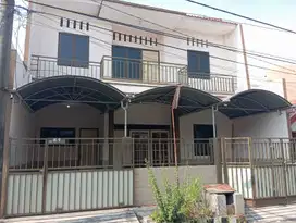 Disewakan Rumah Semolowaru Terawat Siap Huni Strategis Kawasan Kampus