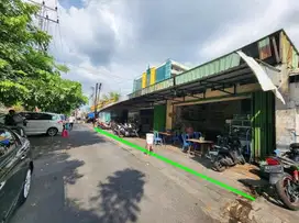 Tanah strategis bonus rumah dan tempat usaha dekat RS Moewardi