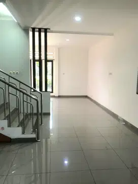 Rumah Gading Kirana Timur, Kelapa Gading