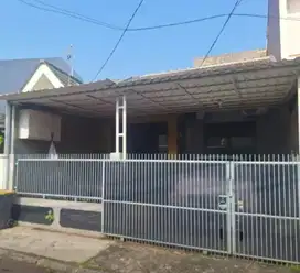 Dijual   Rumah Siap Huni dalam Cluster Kencana Loka