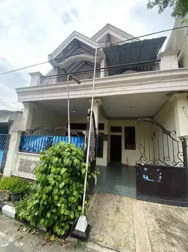 bangunan Kuat Bata Merah Lokasi Di Kutisari Indah Surabaya Selatan