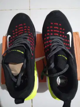 SNEAKER SHOES NIKE (Sepatu Olahraga) - NIKE REACTX INFINITY RUN 4