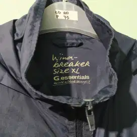 Jaket wind breaker joging cfd size xl