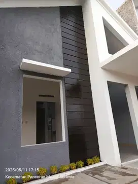 Readystok dekat alun dan stasiun