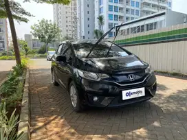 Low KM Honda Jazz Putih 1.5 S -AT 2020 UBC