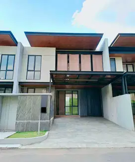 Rumah Mewah Bangunan Baru Siap Huni di Candi Golf Semarang