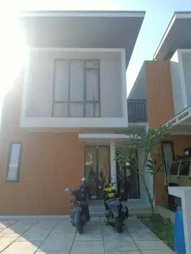 Rumah Strategis Selangkah ke Stasiun Bekasi Timur