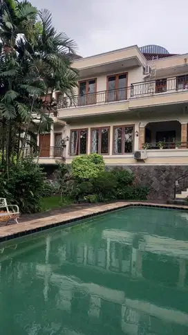 dijual rumah mewah di Pancoran timur raya jakarta selatan