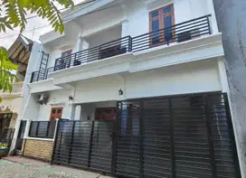 RUMAH STRATEGIS 2 LANTAI