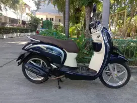 Honda Scoopy F1 tahun 2015.