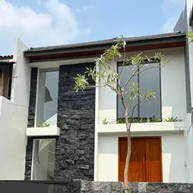Rumah di  Villa Bintaro Indah  Rumah Baru Siap Huni.