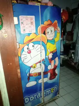 Dijual lemari 1 set