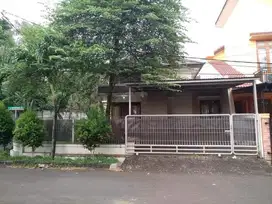 Rumah luas nyaman di permata kirana pulogebang